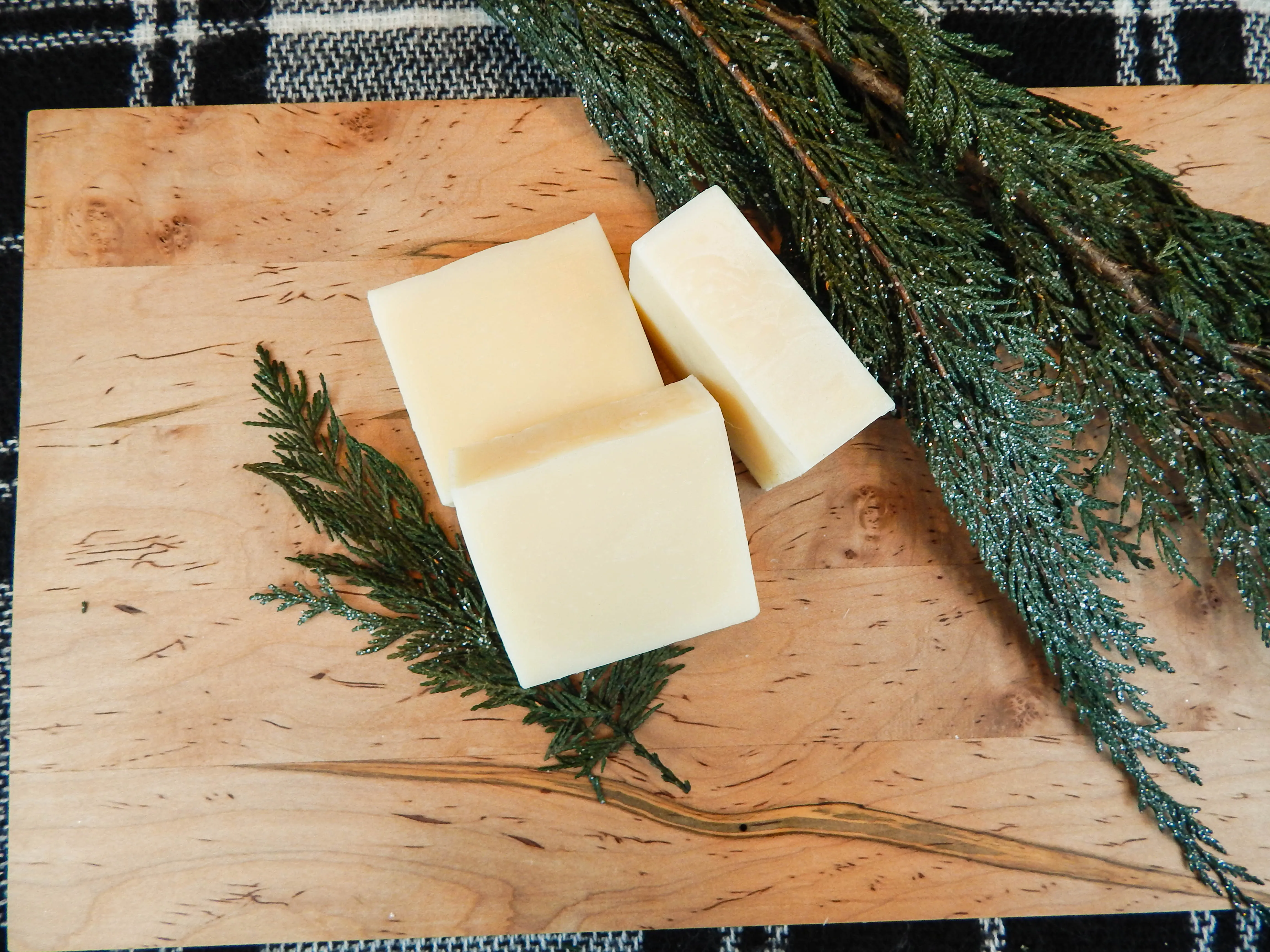 Coriander Cedar Shampoo & Body Natural Soap