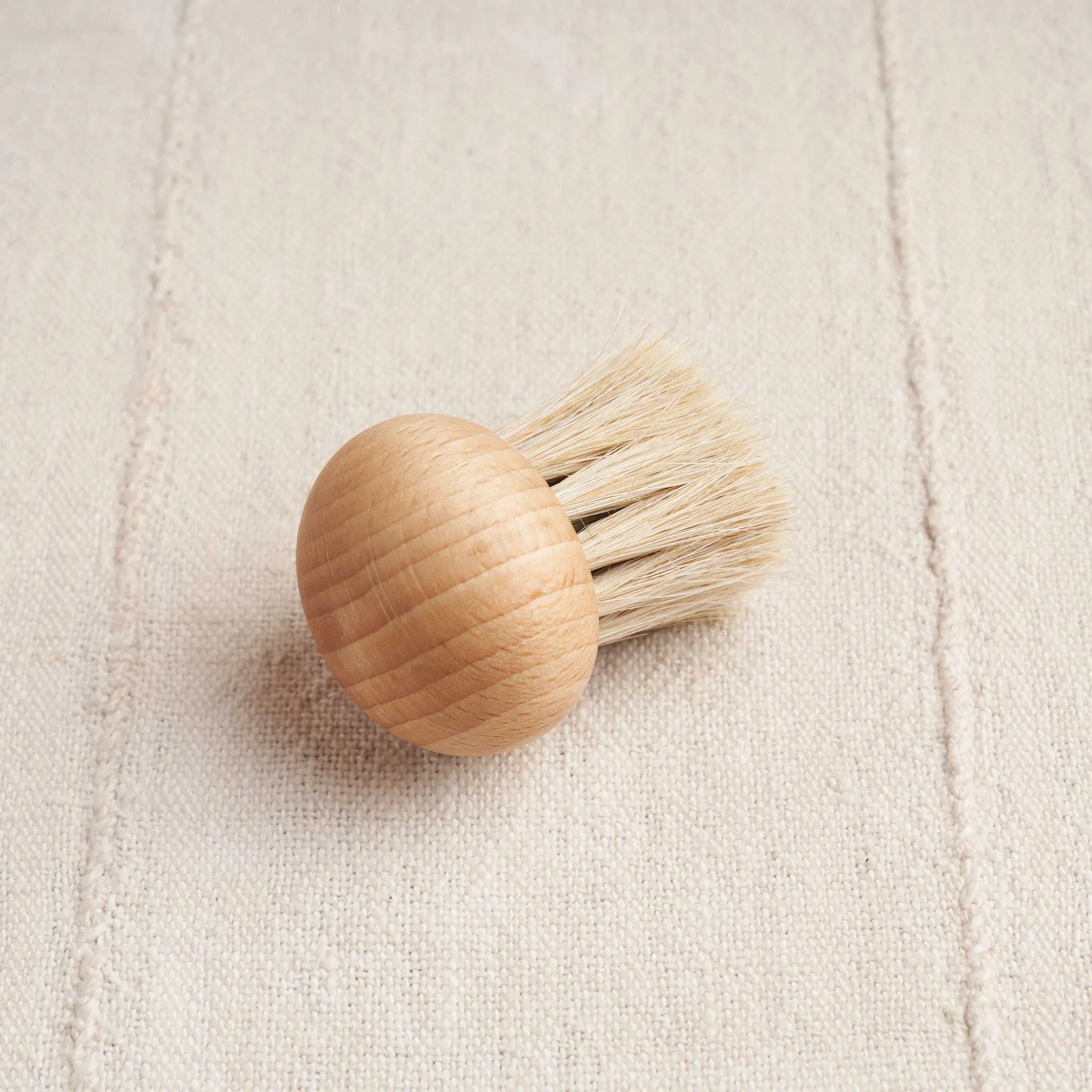 Mushroom Brush