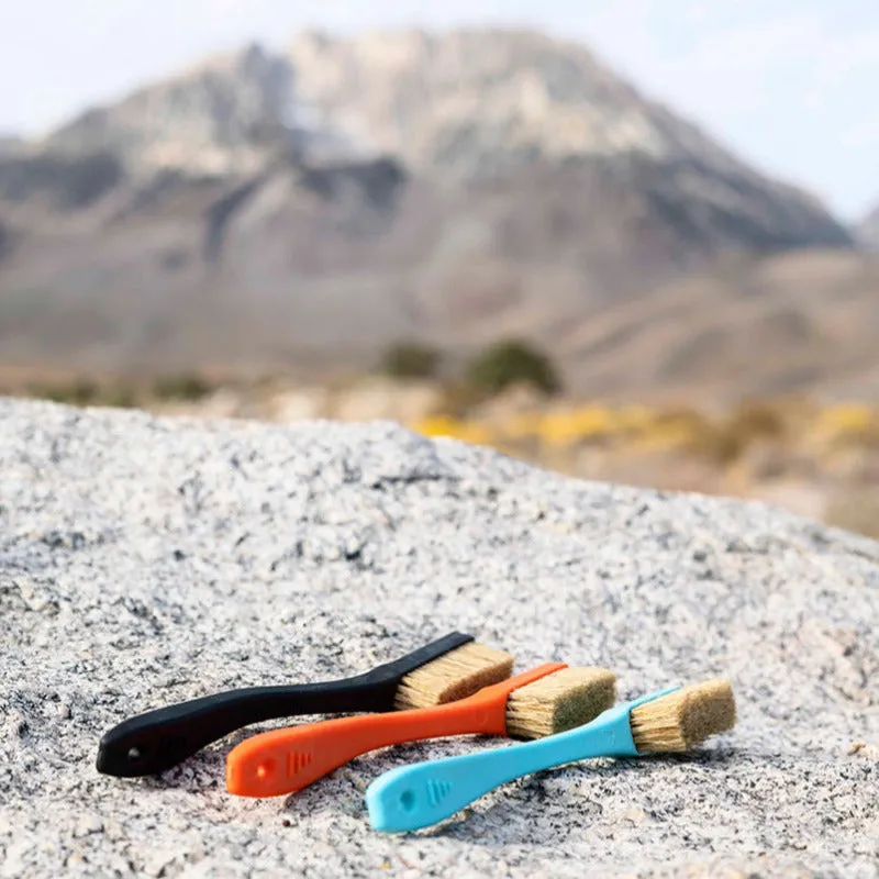 Sage to Summit Climbing Brush